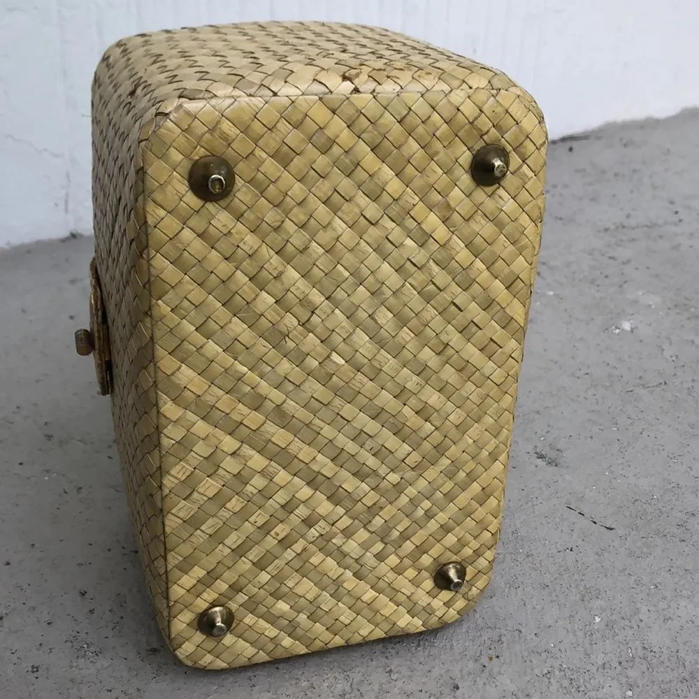 1960s woven bag  - Picture 6 of 9
